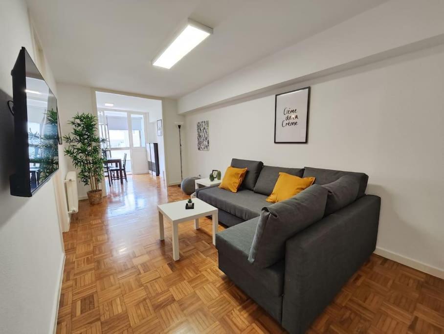 Centro De Vigo Garaje Daire Dış mekan fotoğraf
